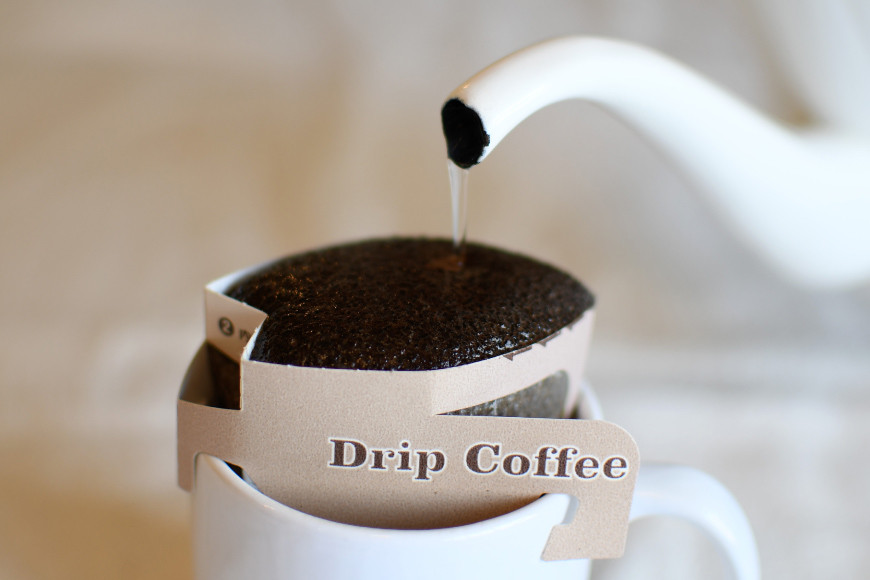 シロネコブレンド ドリップパック コーヒー 3個セット(3杯分) [自家焙煎珈琲豆シロネコ 静岡県 吉田町 22424214] 珈琲 ドリップバッグ 個包装 3500円 3500