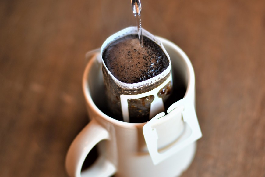 ドリップバッグ コーヒー アソートセット 3種 18個セット（18杯分） [自家焙煎珈琲豆シロネコ 静岡県 吉田町 22424646] ドリップバッグ コーヒー 珈琲 coffee コーヒー粉 ドリップ 粉 ドリップパック ブレンド エチオピア アソート セット