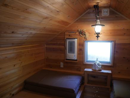 【1日1組限定】ロッジ風農家民宿「ともしび」ペア宿泊券（朝夕２食付）