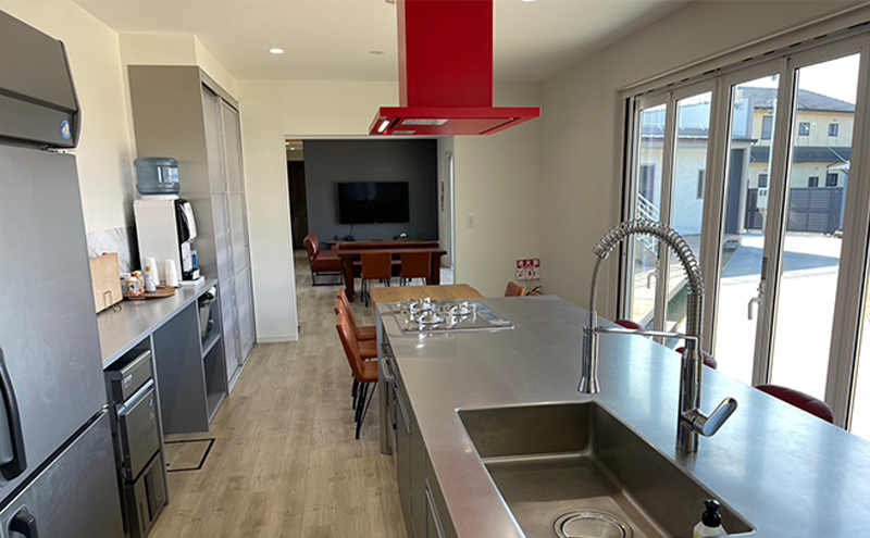 【一棟貸し別荘】カネトヨベース　2泊3日利用券　宿泊12名様まで