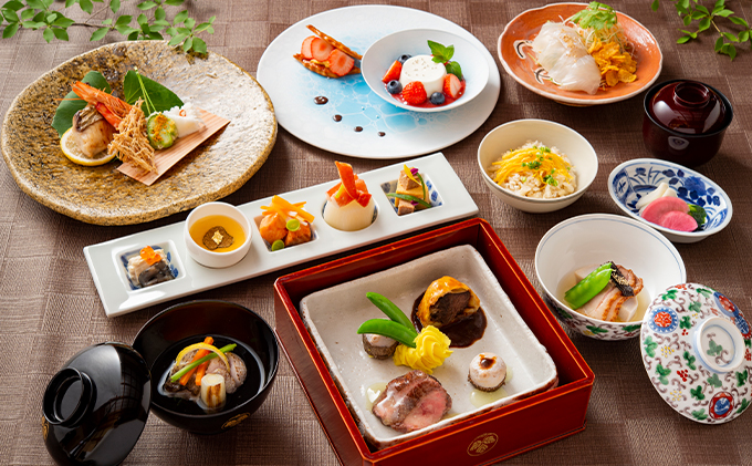 葛城 北の丸 ペア宿泊券（1泊2食 奏コース）