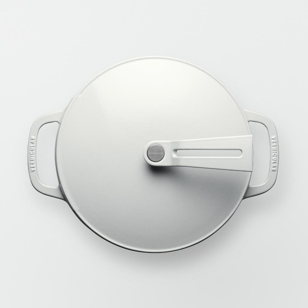 バーミキュラ オーブンポット2 22cm（シーソルトホワイト） | 鍋 なべ ホーロー鍋 調理器具 キッチン用品 VERMICULAR ガス火 ガス IH IH対応 エナメル加工 高級感 おしゃれ 無水調理 煮込み 蒸し 焼き 長持ち ギフト プレゼント 人気 おすすめ 送料無料