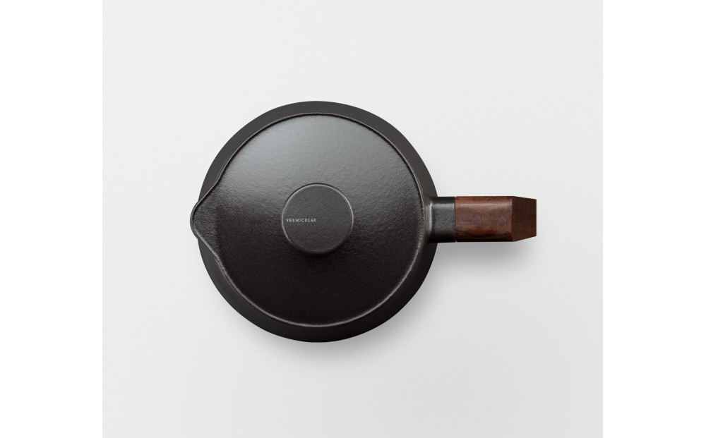 バーミキュラ オーブンポット2 SOUP POT（マットブラック） | 鍋 なべ 調理器具 キッチン用品 VERMICULAR ホーロー鍋 エナメル加工 キッチン用品 高級感 おしゃれ 人気 おすすめ 無水調理 鍋料理 煮込み 蒸し料理 焼き料理 ヘルシー 長持ち ギフト プレゼント 送料無料