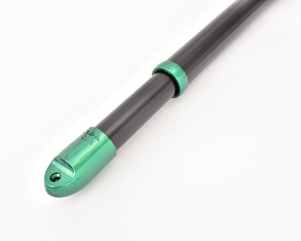 伸縮物干し竿  キャップ色【エメラルドグリーン】（長さ 1.5ｍから2.6m まで伸びる ）ブラック