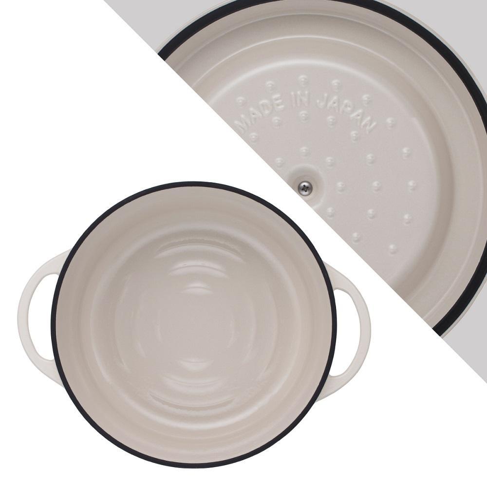バーミキュラ オーブンポットラウンド26cm（ナチュラルベージュ） | 鍋 なべ 調理器具 VERMICULAR エナメル加工 キッチン用品 高級感 おしゃれ 人気 おすすめ 無水調理 焼き料理 グリル料理 朝食 卵料理 パン料理 ヘルシー 長持ち ギフト プレゼント 送料無料