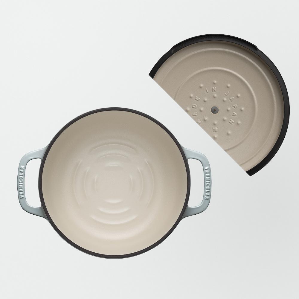 バーミキュラ オーブンポット2 18cm（オイスターグレー） | 鍋 なべ ホーロー鍋 調理器具 キッチン用品 VERMICULAR ガス火 ガス IH IH対応 エナメル加工 高級感 おしゃれ 無水調理 煮込み 蒸し 焼き 長持ち ギフト プレゼント 人気 おすすめ 送料無料