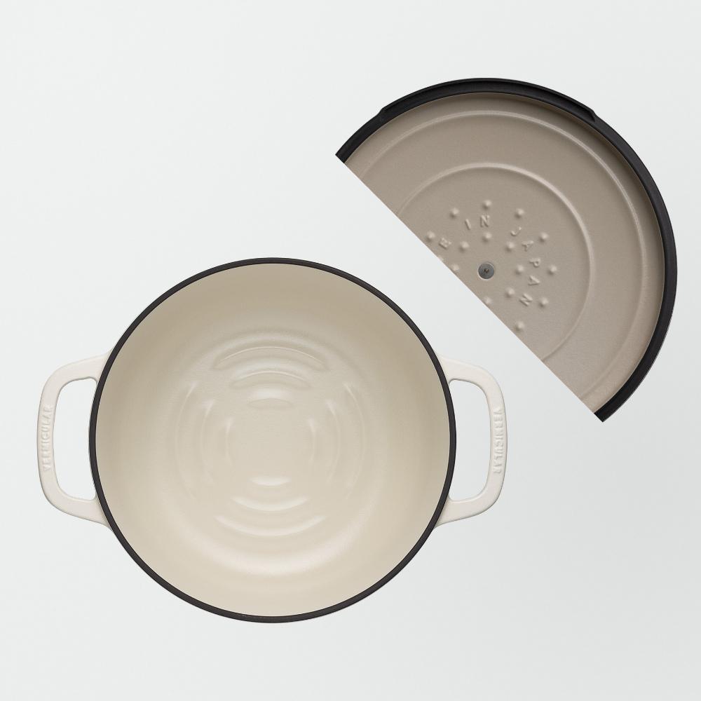 バーミキュラ オーブンポット2 22cm（マットリネンベージュ） | 鍋 なべ ホーロー 調理器具 キッチン用品 VERMICULAR エナメル加工 高級感 おしゃれ 無水調理 煮込み 蒸し 焼き 長持ち ギフト プレゼント 人気 おすすめ 送料無料