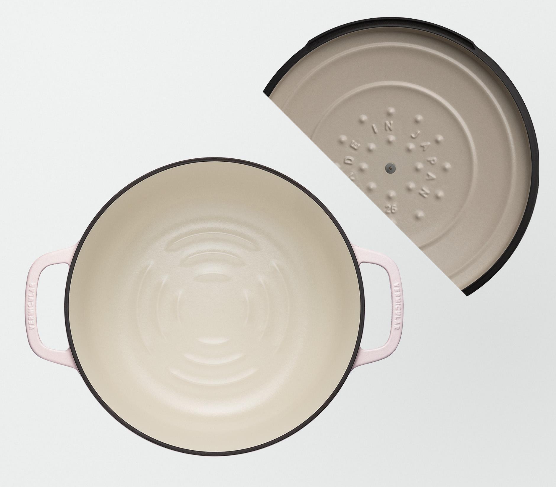 バーミキュラ オーブンポット2 26cm 浅型（マットクラウドピンク／セルフスタンディングリッド） | 鍋 なべ ホーロー鍋 調理器具 キッチン用品 VERMICULAR ガス火 ガス IH IH対応 エナメル加工 高級感 おしゃれ 無水調理 煮込み 蒸し 焼き 長持ち ギフト プレゼント 人気 おすすめ 送料無料