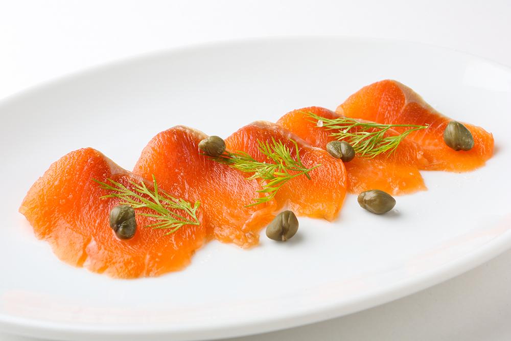 愛知のブランド魚＜絹姫スモークサーモン3Pセット＞