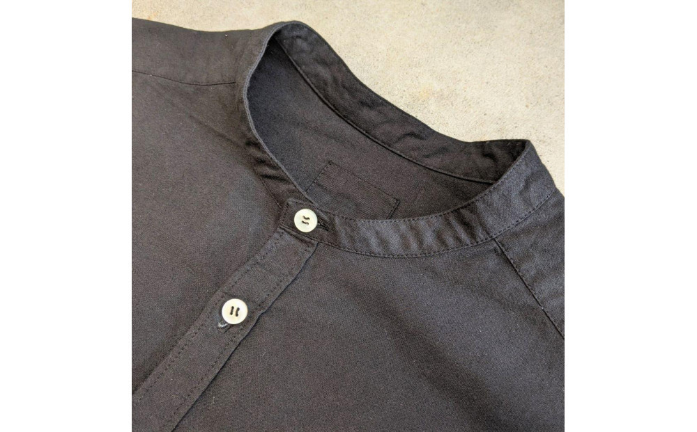 OSOCU　 知多木綿　黒染め　バンドカラーシャツ　Lサイズ　名古屋黒紋付染 