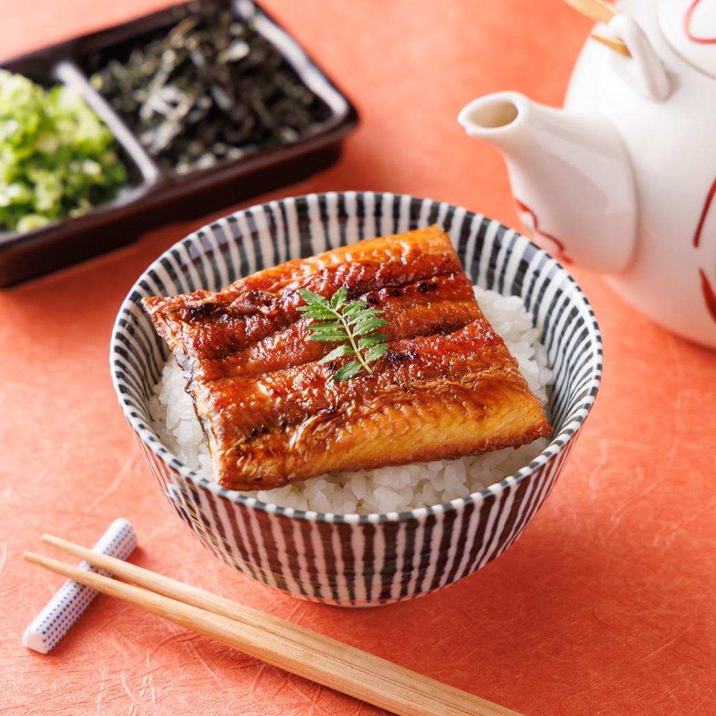 三河一色産手焼き炭火焼き活うなぎ蒲焼き　2尾セット
