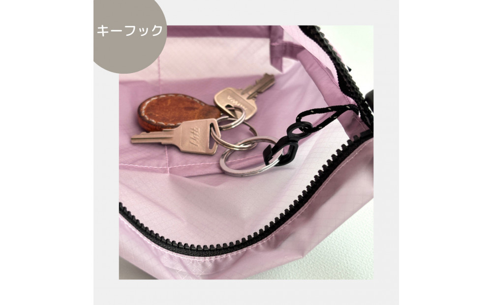 【ラベンダー】雨の日にも！ポケット付き軽量ナイロンショルダーバッグ　サコッシュ　撥水ポシェット