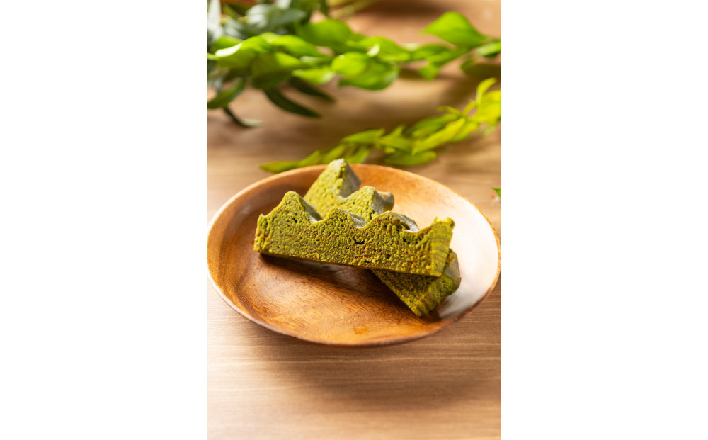 高級西尾抹茶使用！抹茶バウムクーヘンスティックタイプ　3本セット