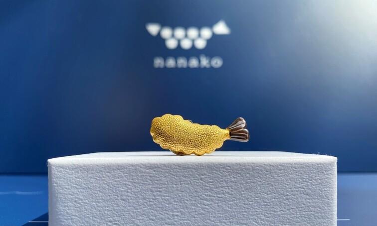 話題独占？！名古屋名物【エビフライ】魚のアクセサリーシリーズ”nanako”ピンズ