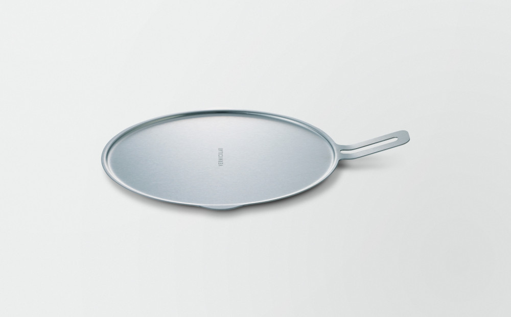 VERMICULAR YUKIHIRA 18cm ＆ドロップリッド＆専用ステンレスリッド（シーソルトホワイト） | 鍋 なべ 雪平鍋 調理器具 キッチン用品 VERMICULAR 鋳物ホーロー鍋 片手鍋 日本製 ガス火 ガス IH IH対応 和食 煮込み みそ汁 高級 おしゃれ ギフト プレゼント 人気 おすすめ 送料無料