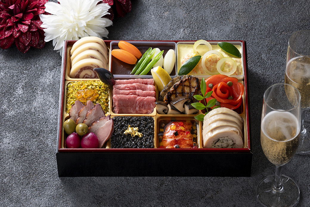 ≪ANA クラウンプラザホテルグランコート名古屋≫和洋二段重　おせち