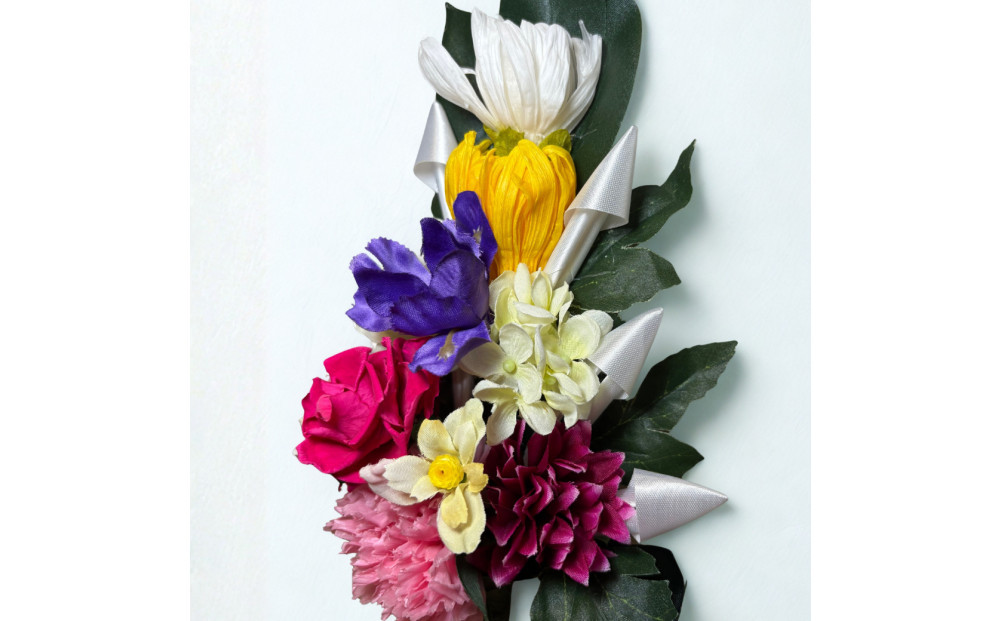 国家検定一級デザイナーのプリザーブドフラワー仏花１基　M