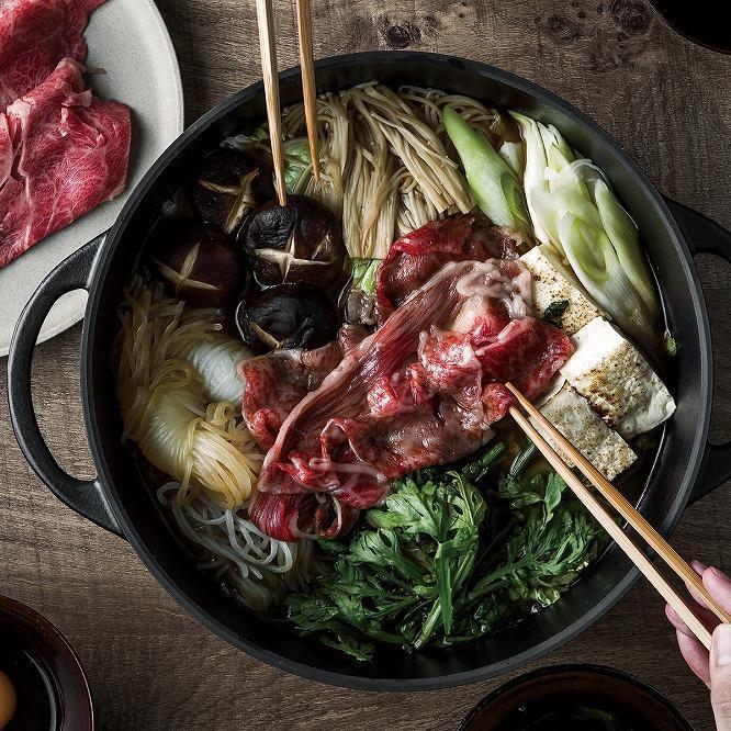 バーミキュラ オーブンポットラウンド26cm 　SUKIYAKI（パールブラウン） | 鍋 なべ 調理器具 VERMICULAR エナメル加工 キッチン用品 すき焼き鍋 高級感 おしゃれ 人気 おすすめ 無水調理 焼き料理 グリル料理 朝食 卵料理 パン料理 ヘルシー 長持ち ギフト プレゼント 送料無料