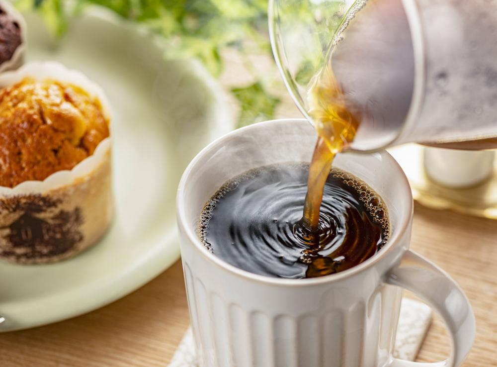 コーヒー しゃちブレンド2種飲み比べセット 粉（中挽き）2kg（500ｇ×4袋） 【 珈琲 名古屋 飲みくらべ 飲料 加藤珈琲店 コーヒー粉 人気 おすすめ こーひー 定番 ブレンド プレミアムスペシャルティコーヒー 愛知県 名古屋市 お取り寄せ 2キロ コーヒー こーひ 粉コーヒー コーヒー2種 コーヒー コーヒー こーひ 粉コーヒー コーヒー2種 コーヒー 】