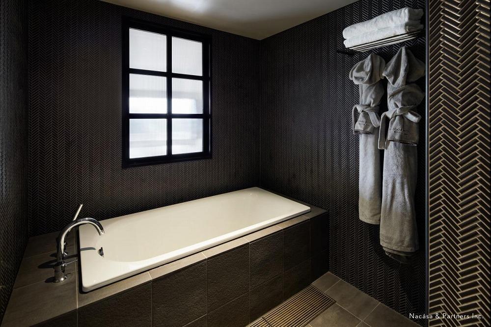 世界初！電波塔に泊まれる「THE TOWER HOTEL NAGOYA」ジュニアスイートルーム ペア宿泊券（1泊2食付）