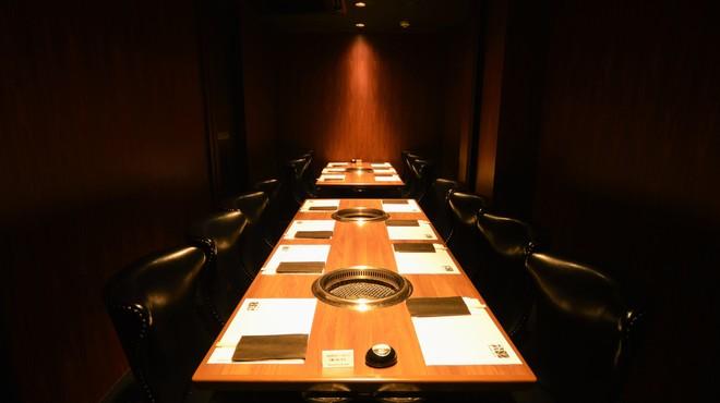 お肉の専門店「スギモト」10,000円お食事券