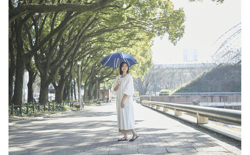 有松・鳴海絞り 日傘B（紺色）-蜘蛛絞り-【藍染が風にゆれる日本遺産のまち有松寄附金専用】