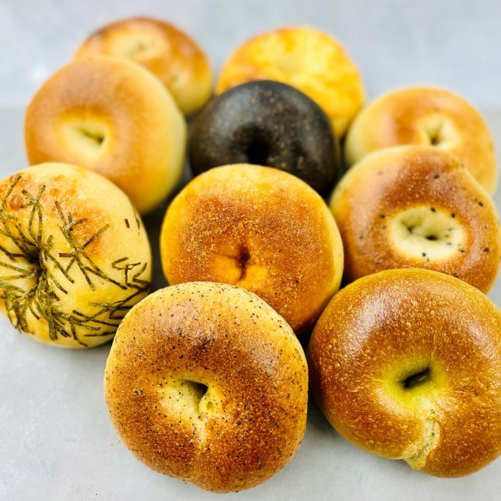 ベーグル10種と焼き菓子3種のおまかせセット