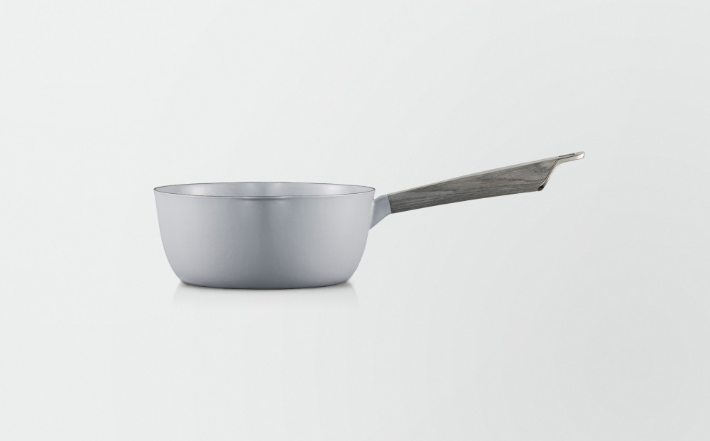 VERMICULAR YUKIHIRA 16cm ＆ドロップリッド＆専用ステンレスリッド（オイスターグレー） | 鍋 なべ 雪平鍋 調理器具 キッチン用品 VERMICULAR 鋳物ホーロー鍋 片手鍋 日本製 ガス火 ガス IH IH対応 和食 煮込み みそ汁 高級 おしゃれ ギフト プレゼント 人気 おすすめ 送料無料