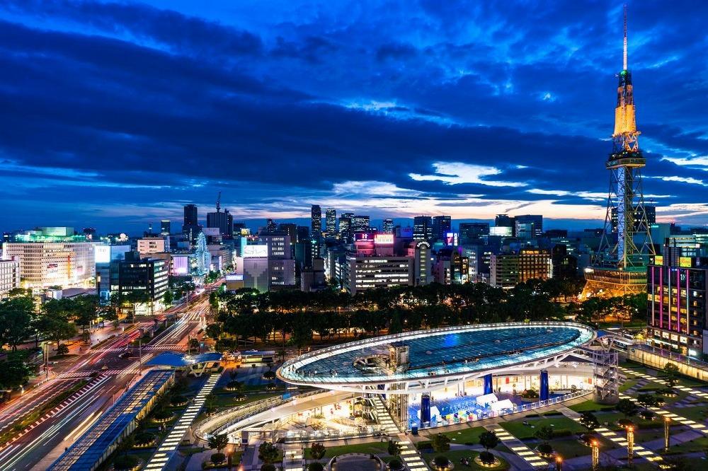 世界初！電波塔に泊まれる「THE TOWER HOTEL NAGOYA」　　　　　スイートルーム ペア宿泊券（1泊朝食付）