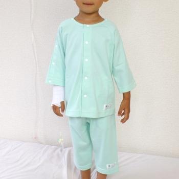 【日本製】点滴対応　両肩スナップ・パジャマ（ピンク）