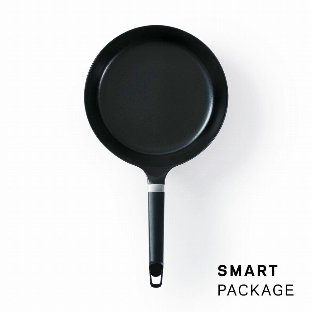 バーミキュラ フライパン オーブンセーフスキレット24cm深型+専用ステンレスリッド[スマートパッケージ] | フライパン 調理器具 キッチン用品 VERMICULAR 無水調理 エナメル加工 ガス火 ガス IH IH対応 オーブン対応 高級感 おしゃれ グリル 長持ち ギフト プレゼント 人気 おすすめ 送料無料