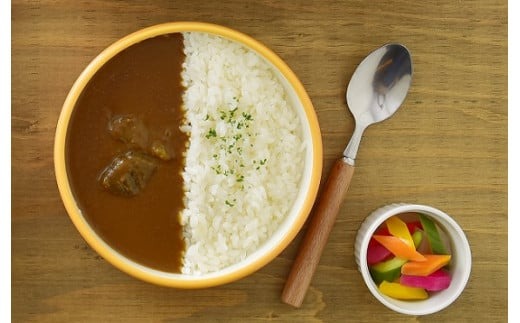 ホテルアークリッシュ豊橋『牛三河カレー（６個セット）』