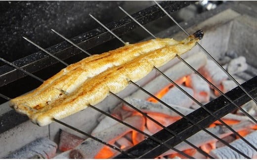 うなぎ割烹一愼　手焼きうなぎ塩麹焼