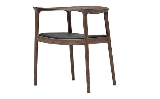 欧州の美意識を、日本の住まいへ。『BRIDGE』コレクションのライトチェア　「ハンス・S・ヤコブセン」デザイン