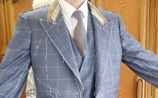 「とよはしの匠」が創るフルオーダーシングルスリーピーススーツ（仮縫付フルハンドビスポーク）