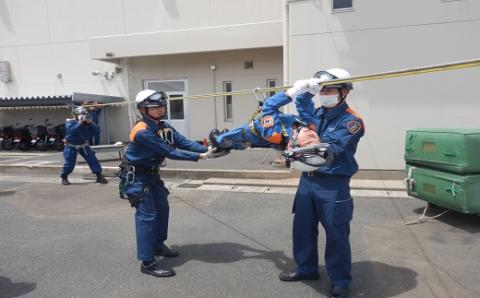 綱渡りに挑戦！はしご車に乗れる！ ｢ファイヤーレスキュー体験｣