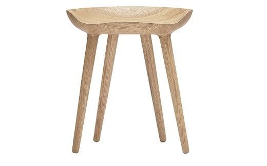 欧州の美意識を、日本の住まいへ。『BRIDGE』コレクションのスツール　「ハンス・S・ヤコブセン」デザイン