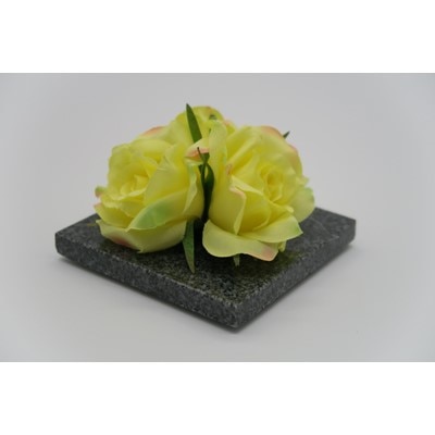 咲く石シリーズ『pretty-flowers』黄色の小バラ