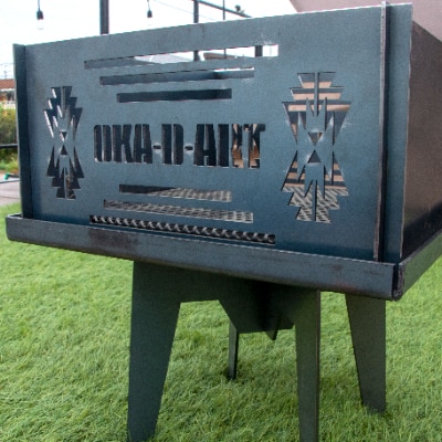 oka-d-art 黒皮鉄板 焚き火台 「kakubi」 アイアン 「黒皮鉄板ロストル付き」