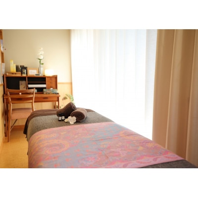 サロンフラウ　フェイシャルエステ　小顔美肌フェイシャルエステ　120分