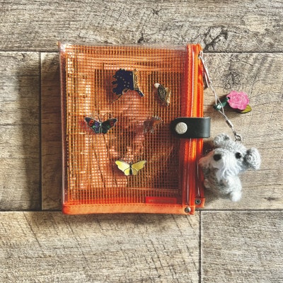 表紙がポーチになったM6ワイドサイズクリア手帳　推し活にも最高【SPEECHBALLOON】オレンジ