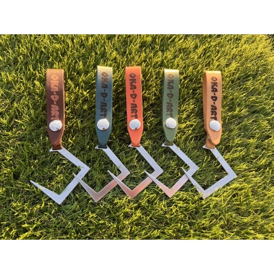 oka-d-art アイアンハンガーラック+革ベルト付きフック5個 フルセット 収納用ベルト付き