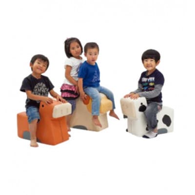 Oliver製　アニマルクッション うし　SOC-9B