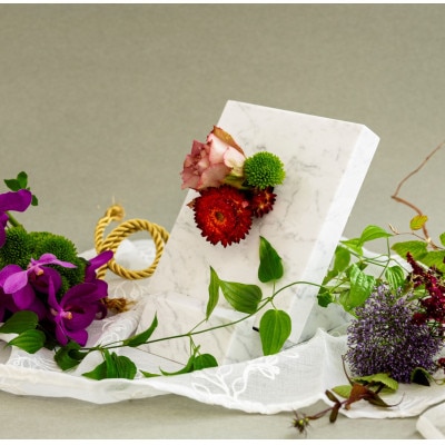 石翔花【yui】ビアンコカラーラ