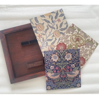 【ウィリアム モリス】壁掛け　3柄額縁セット(いちご泥棒・フルーツ・ピンクアンドローズ)