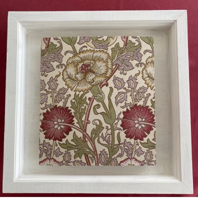 【ウィリアムモリス】　壁掛け　額縁セット　ピンクアンドローズ　白