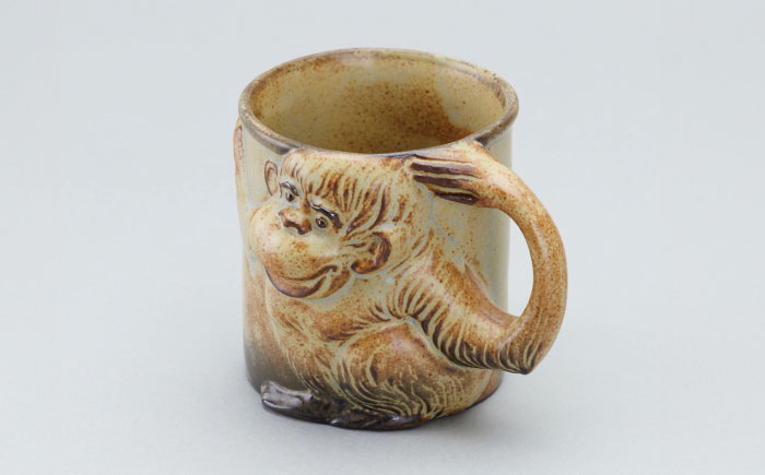 【瀬戸焼】動物マグ サル（M38）【かしわ窯】　/　瀬戸焼 ギフト マグ マグカップ コップ カップ / 瀬戸市 [BBAJ020]