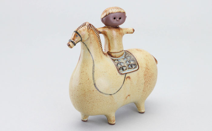 【瀬戸焼】 置物 馬に乗った少年 【かしわ窯】 / インテリア 雑貨 オブジェ ギフト / 瀬戸市 [BBAJ037]