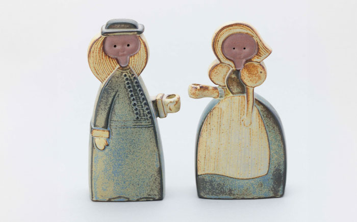 【瀬戸焼】 置物 幼馴染ペア フラット 【かしわ窯】 / インテリア 雑貨 オブジェ ギフト / 瀬戸市 [BBAJ045]