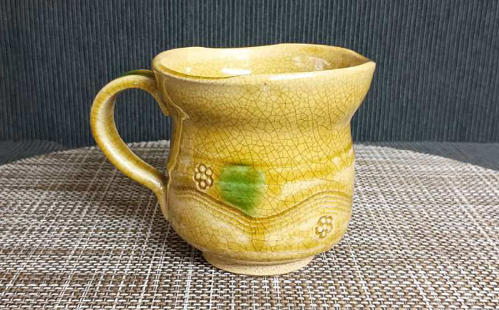 【瀬戸焼】黄瀬戸くし目マグ(大) 【愛窯工芸社】/ マグカップ コップ 食器 和食器 / 瀬戸市 [BBAW001]